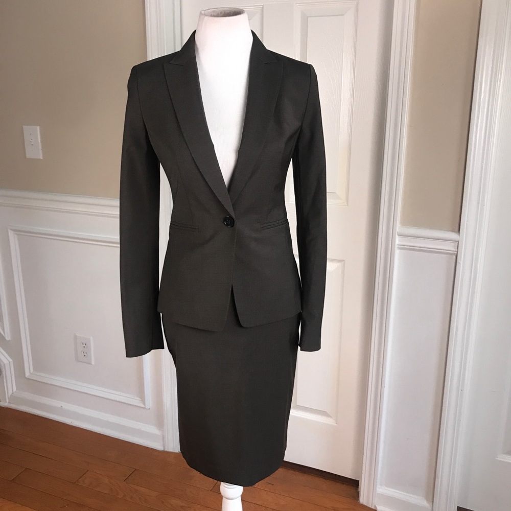 Ann Taylor Business Skirt Suit